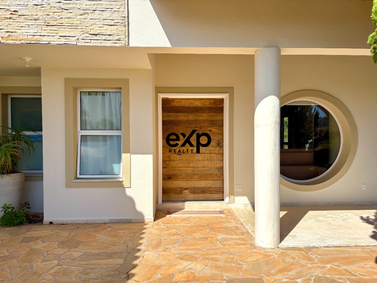 Casa em Condomínio à venda em Itatiba, Ypê 81 Condominio Village das Palmeiras Itatiba 13257-523, 1022 m²