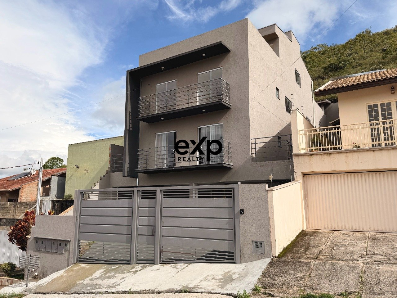 Apartamento à venda em Poços de Caldas, R. José Rabello 110 Jardim Vitória Poços de Caldas 37701-291, 150 m²