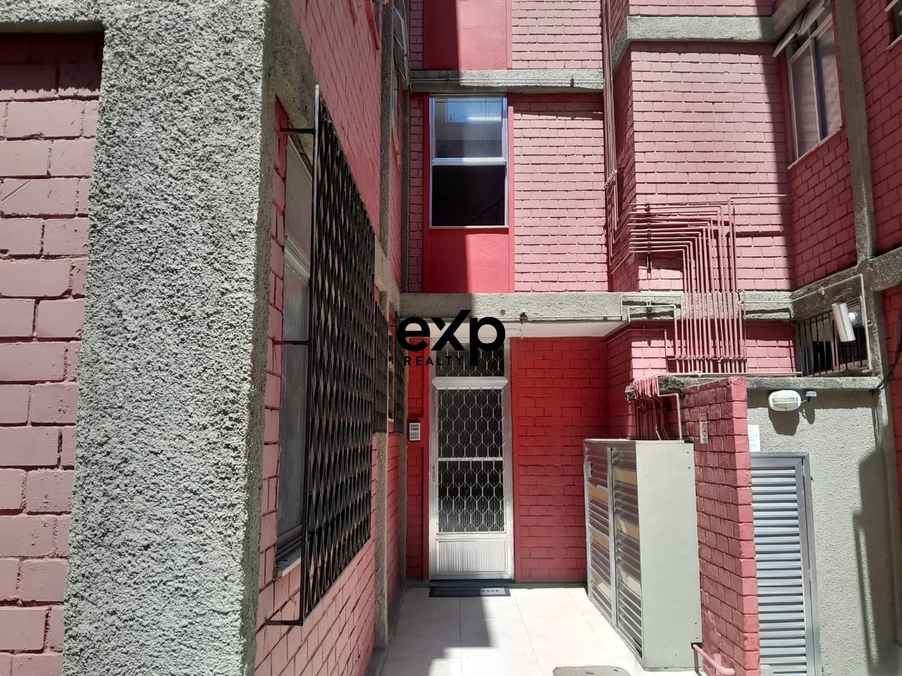Apartamento á venda 2 Quartos Taquara - Rio de Janeiro