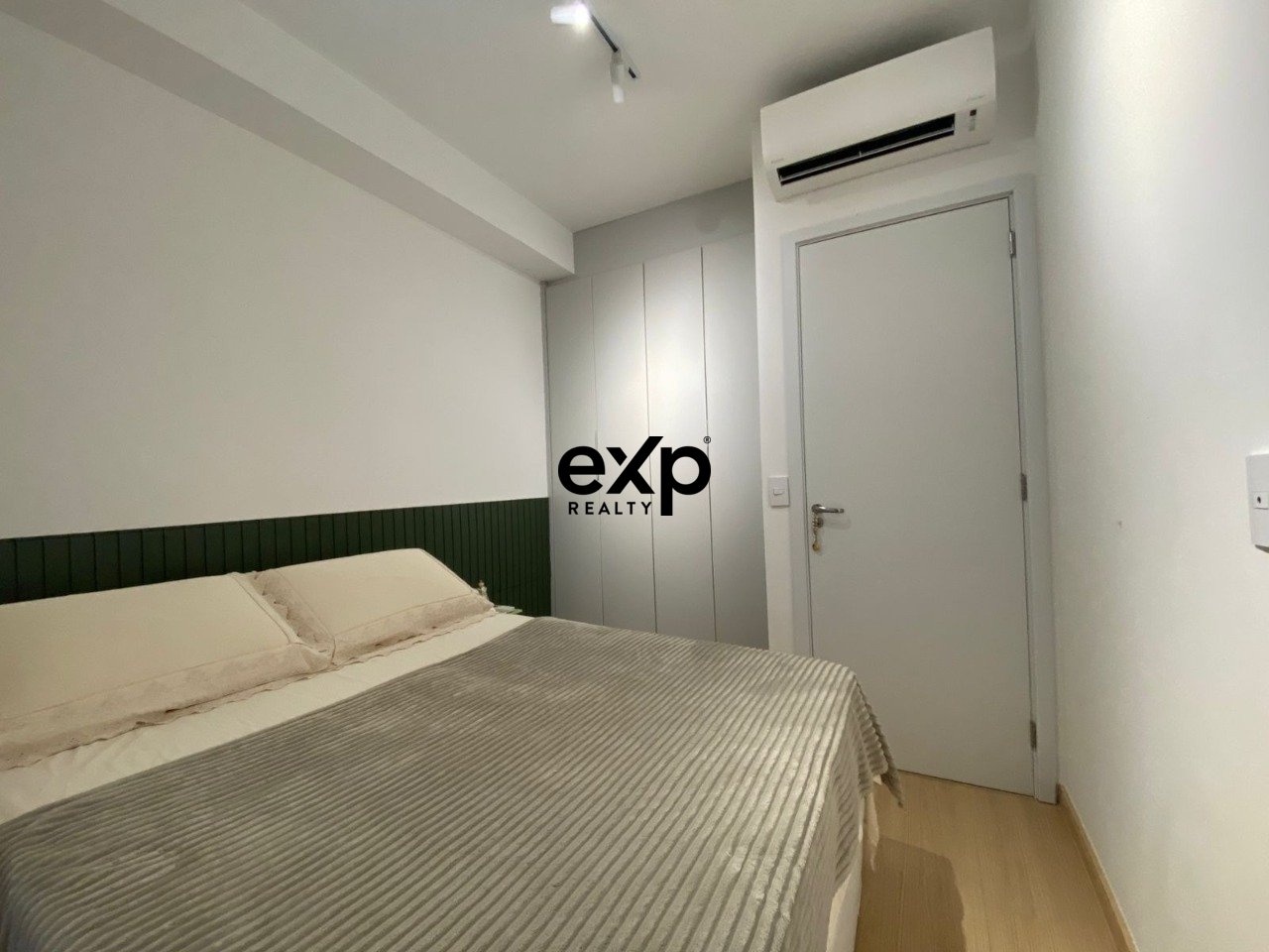 Apartamento à venda em Sao Paulo, Vereador Jose Diniz 599 Santo Amaro Sao Paulo 04603-000, 34 m²