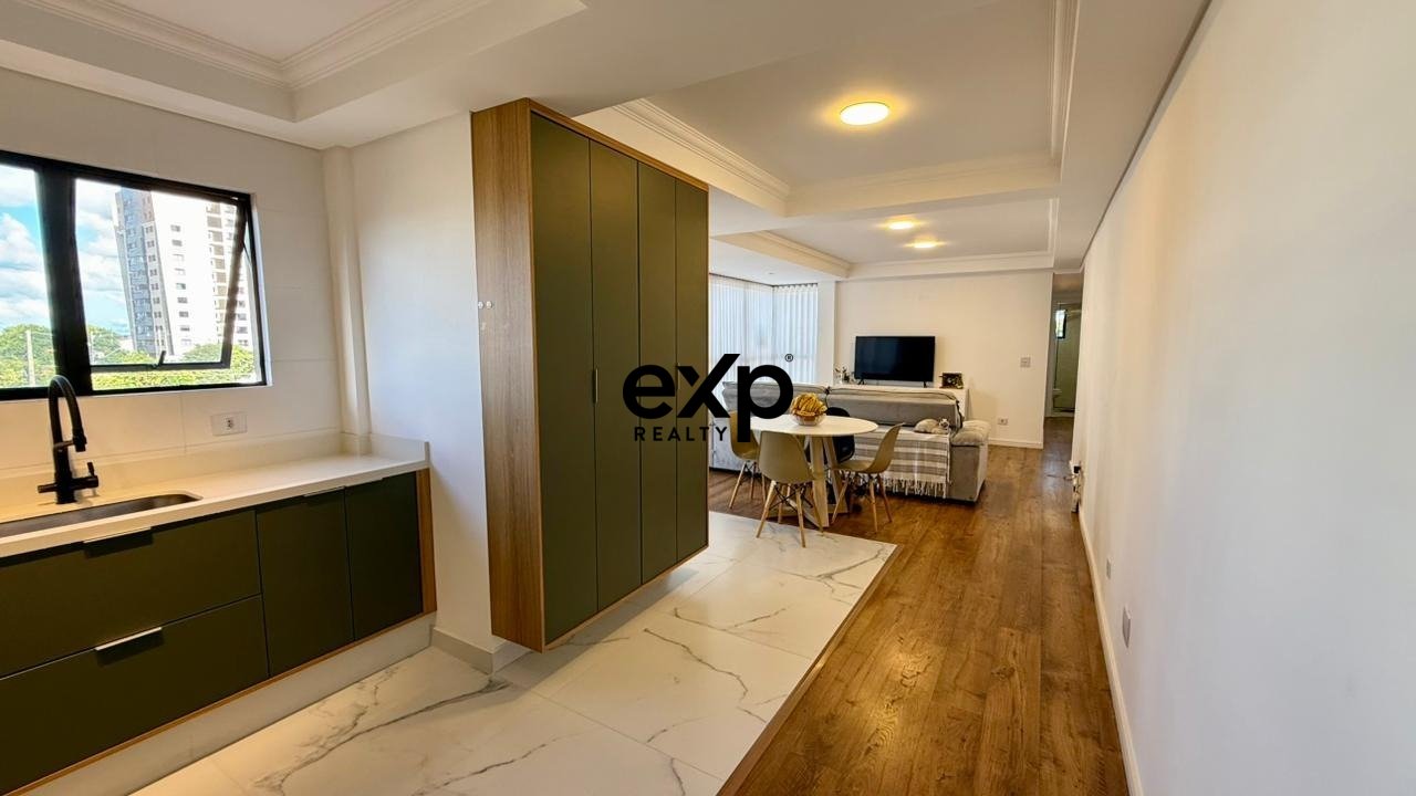 Apartamento à venda em São José dos Pinhais, Paulino de Siqueira Cortes 2441 São Pedro São José dos Pinhais 83005-030, 120 m²