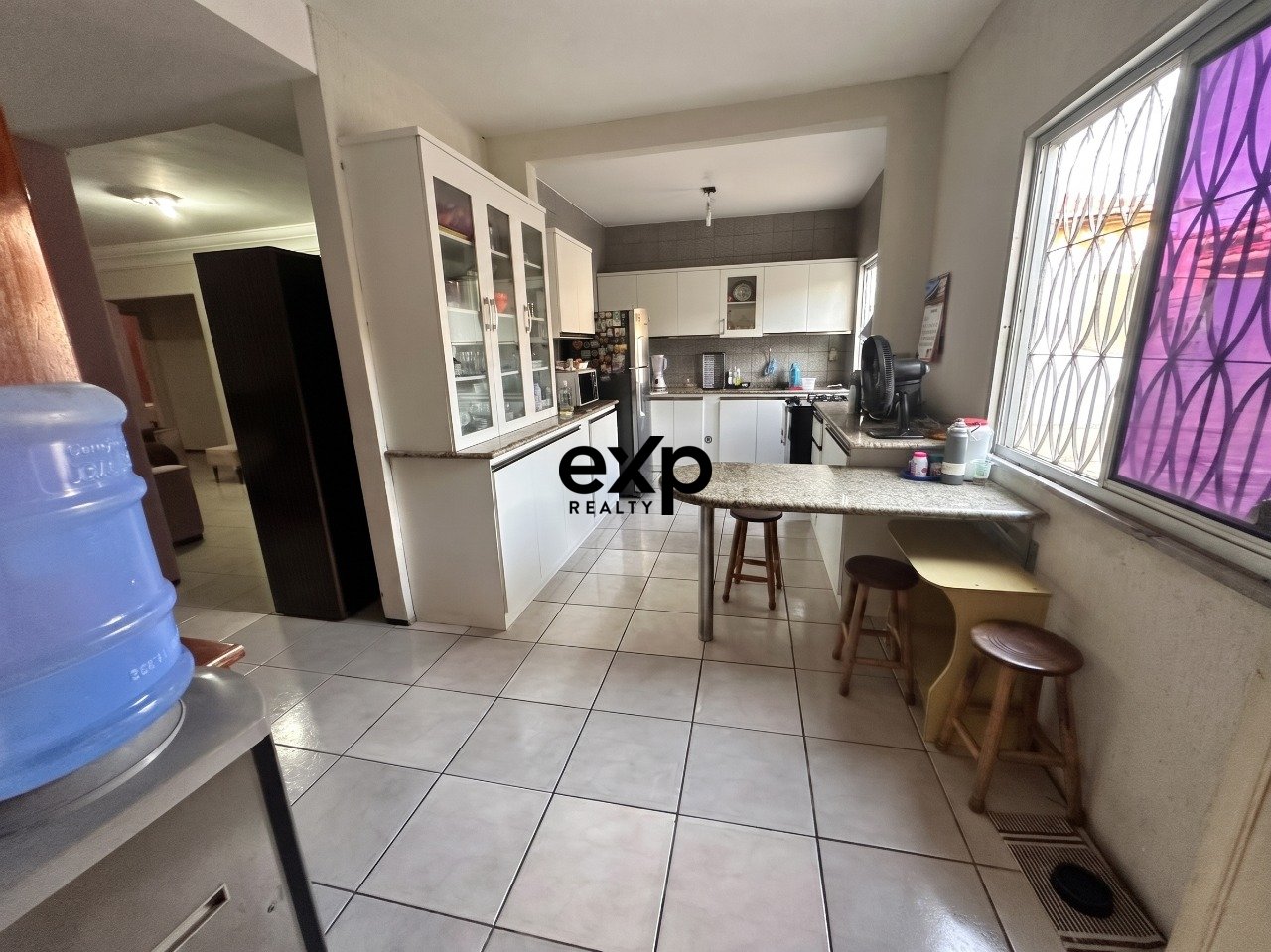 Casa à venda em Fortaleza, Rua Geórgia Bezerra Saboia 1005 Castelão Fortaleza 60867-590, 420 m²