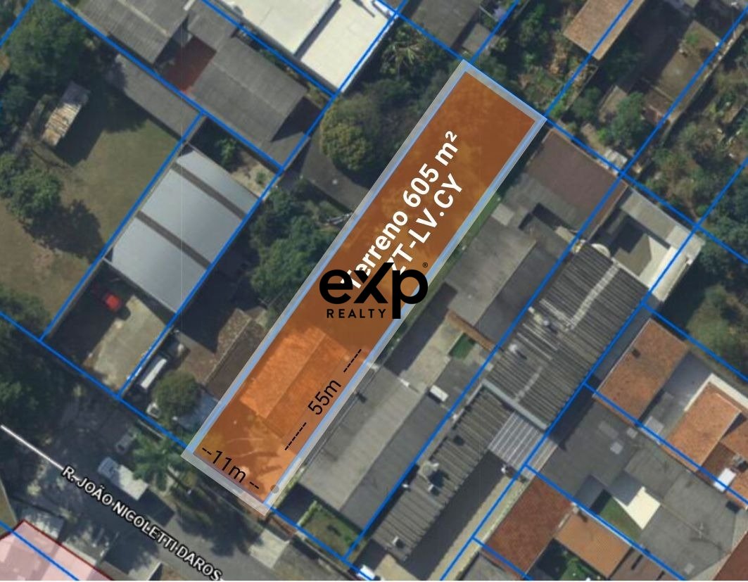 Terreno com 605 m² no Xaxim