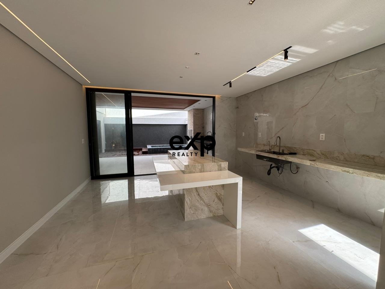 Casa em Condomínio for sale in Fortaleza, Holanda 1717 Jardim Cearense Fortaleza 60712-165, 253 m²