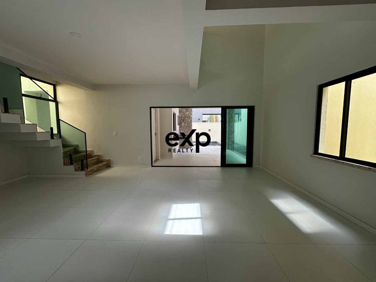 Casa em Condomínio à venda em Aquiraz, Rua João de Castro 1324 Jardins Terra Brasilis Aquiraz 61700-000, 264 m²