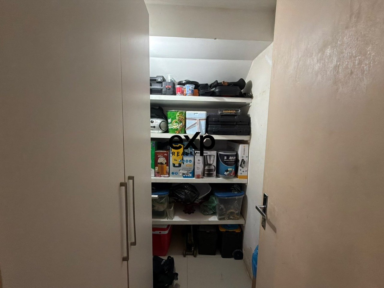 House for sale in Fortaleza, Doutor Justa Araújo 1012 Itaperi Fortaleza 60714-100, 200 m²