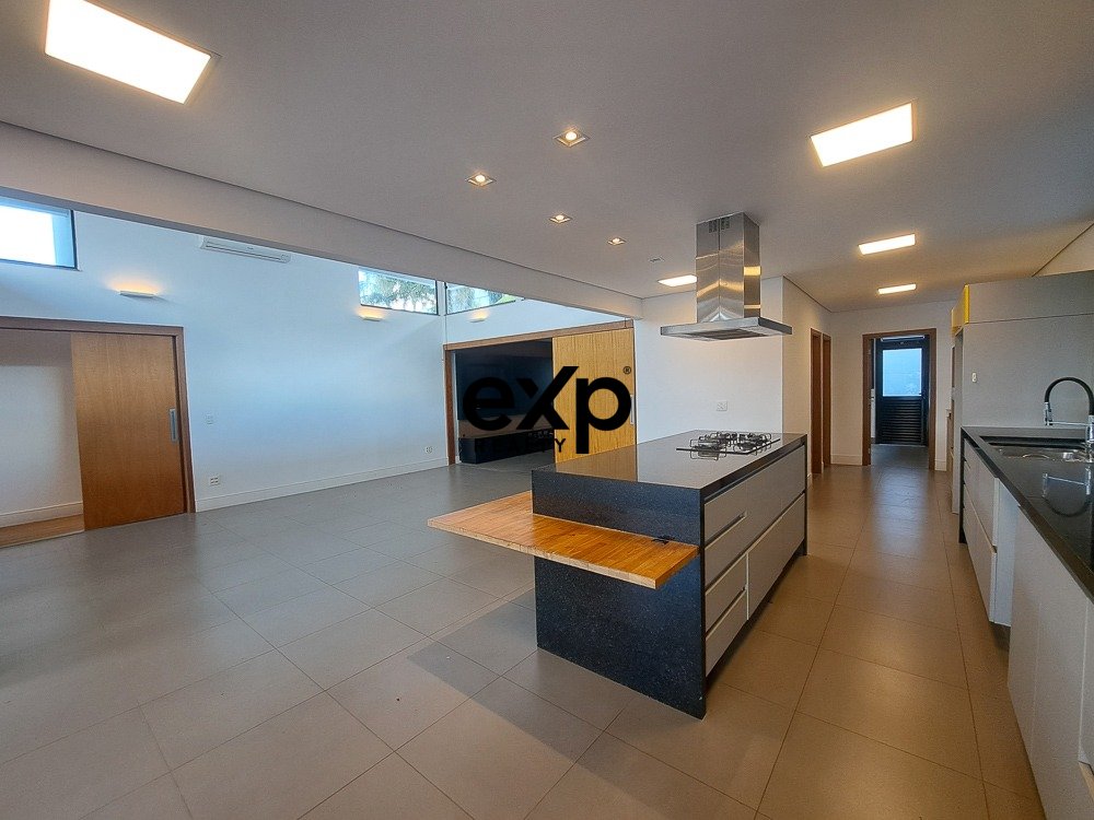 Casa em condomínio a venda, 350m2 - 4 suítes - Ville Sainte Hélène - Sousas - Campinas/SP - R$ 3.750.000