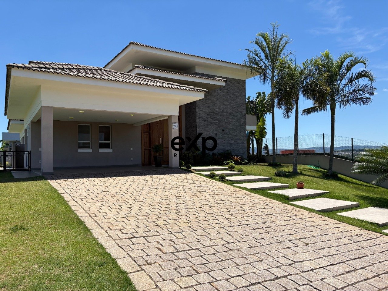 Casa com 4 quartos, 4 suítes, no Condomínio Village das Palmeiras, Itatiba/SP