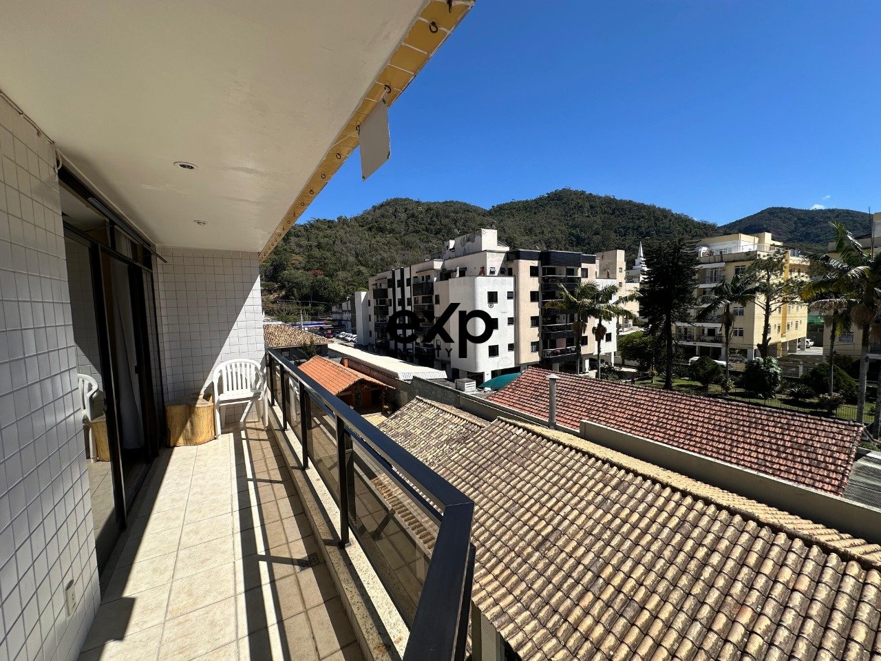 Apartamento com 2 quartos à Venda em Corrêas - Petrópolis, RJ