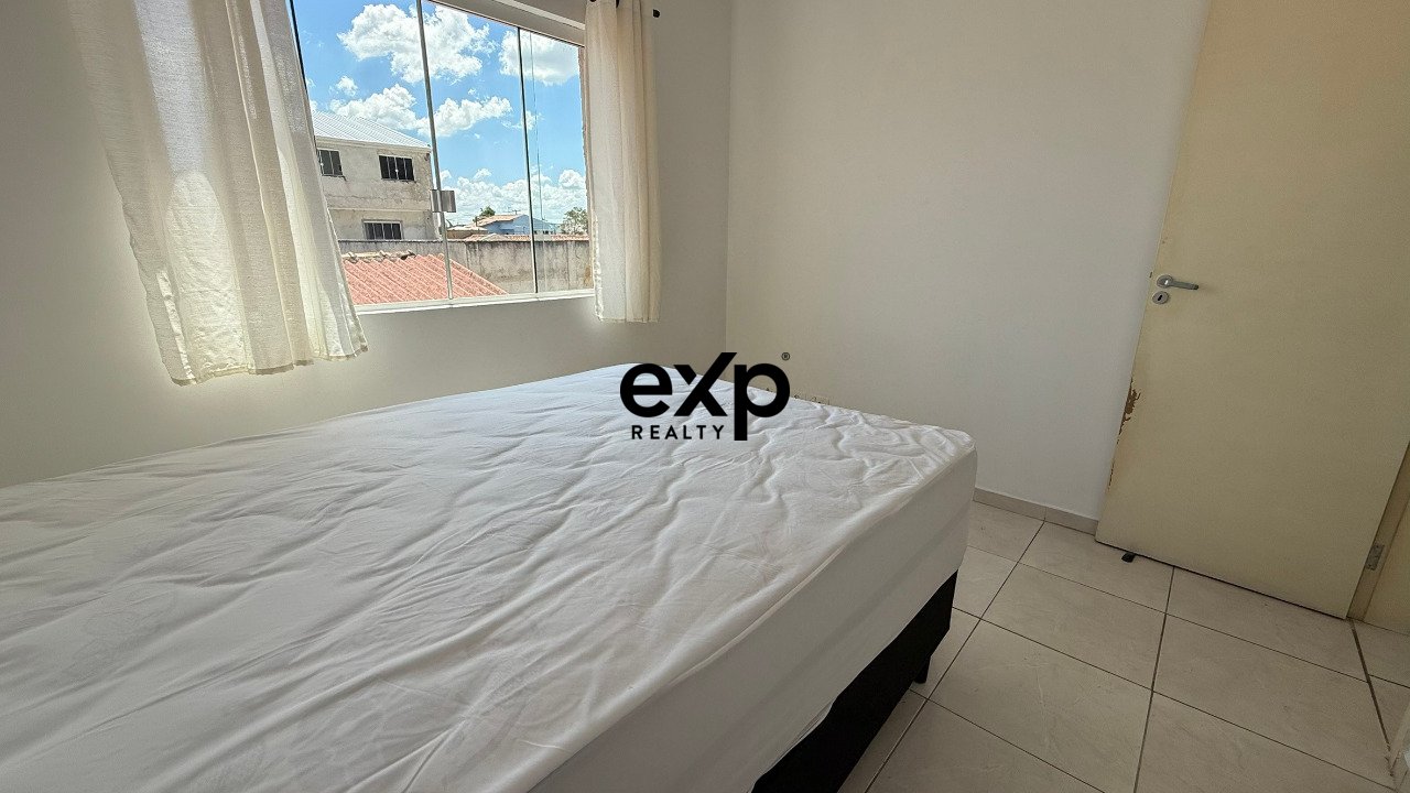 Apartamento à venda em São José dos Pinhais, Doutor Canuto Maciel de Araújo 510 Cidade Jardim São José dos Pinhais 83035-110, 60 m²