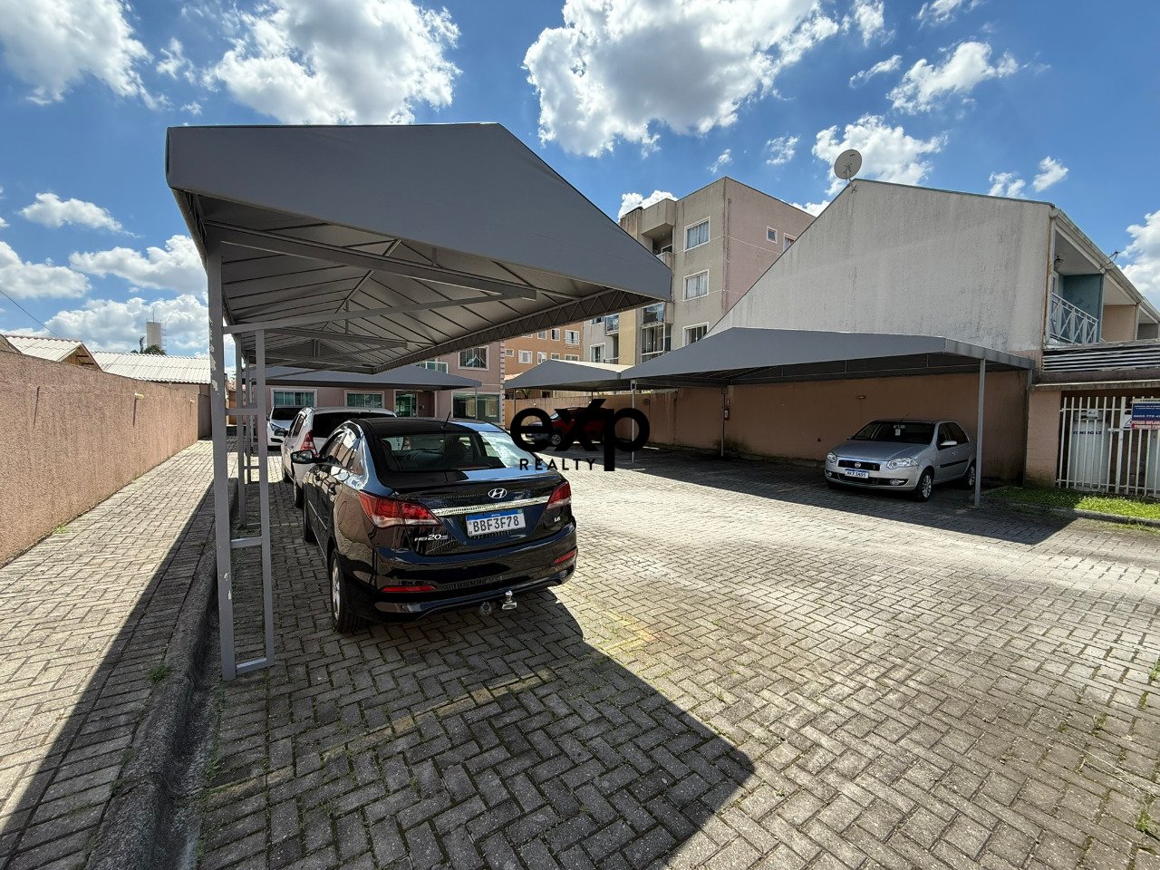 Apartamento à venda em São José dos Pinhais, Doutor Canuto Maciel de Araújo 510 Cidade Jardim São José dos Pinhais 83035-110, 60 m²