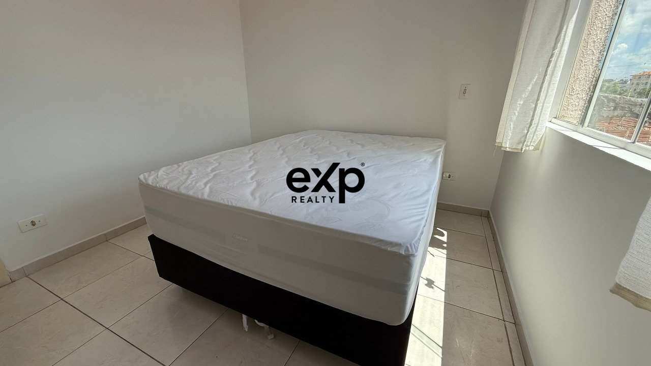 Apartamento à venda em São José dos Pinhais, Doutor Canuto Maciel de Araújo 510 Cidade Jardim São José dos Pinhais 83035-110, 60 m²