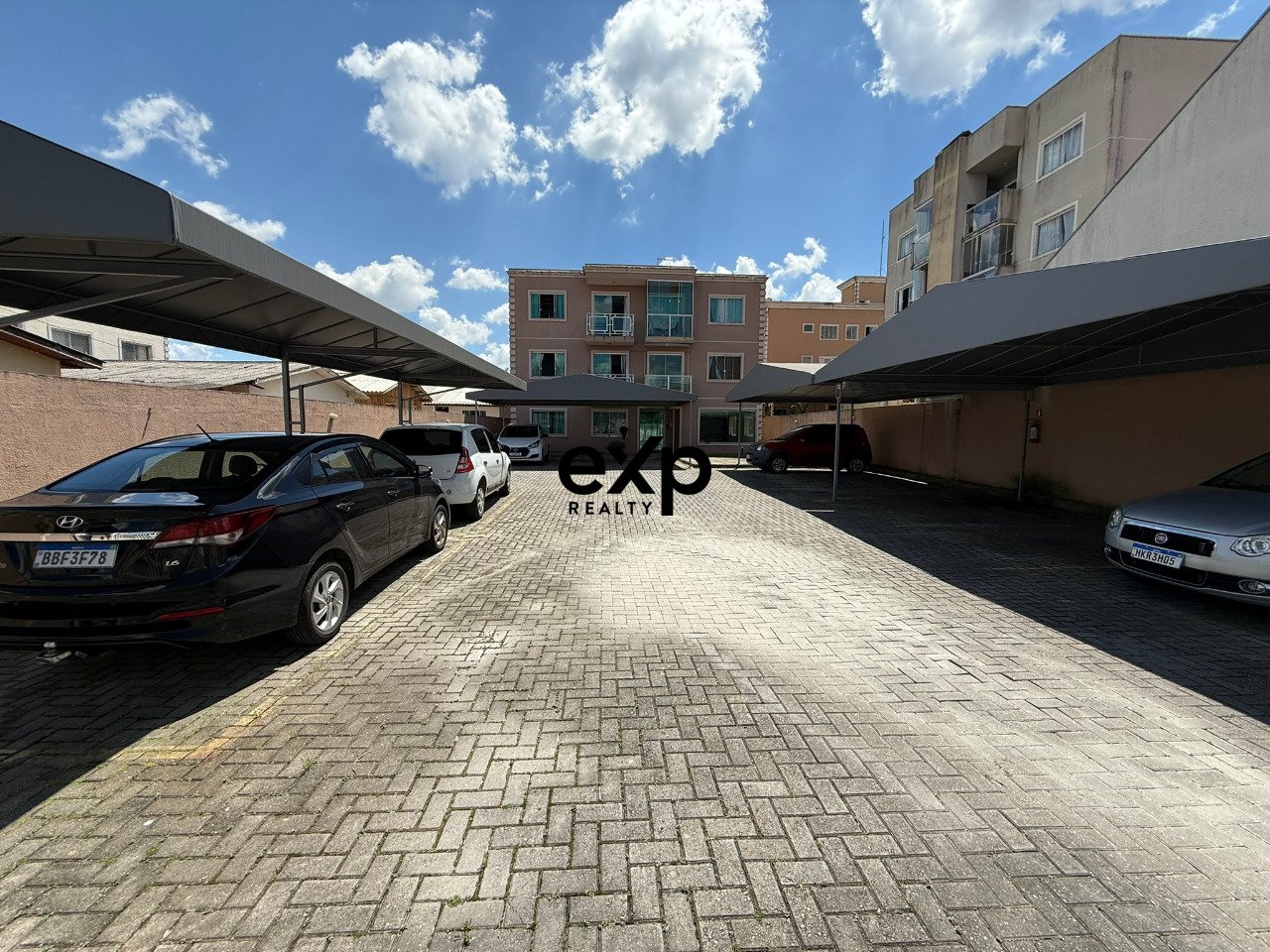 Apartamento à venda em São José dos Pinhais, Doutor Canuto Maciel de Araújo 510 Cidade Jardim São José dos Pinhais 83035-110, 60 m²