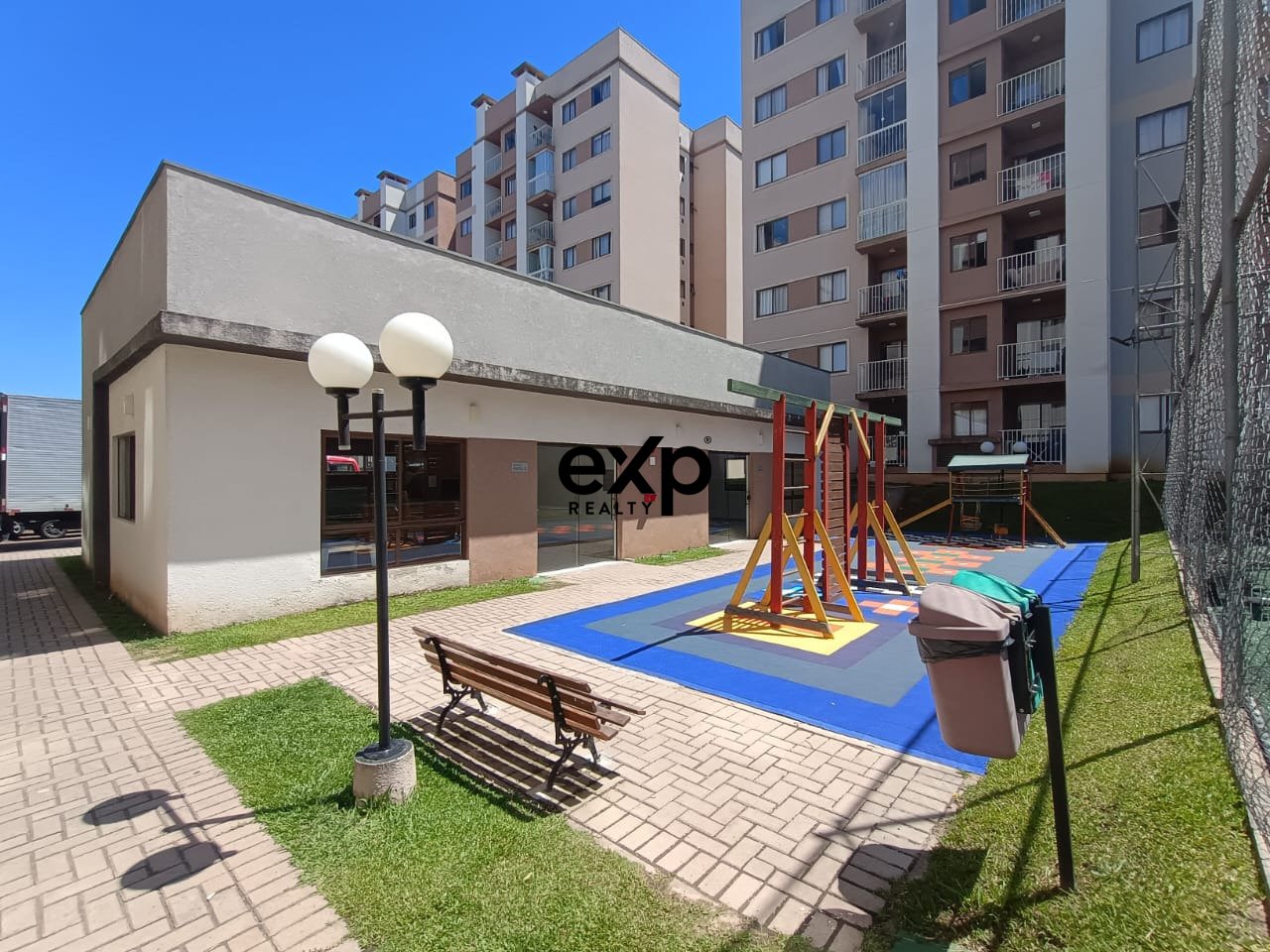 Apartamento à venda em São José dos Pinhais, Clementino Zétola Júnior 1941 Santo Antônio São José dos Pinhais 83025-443, 70 m²