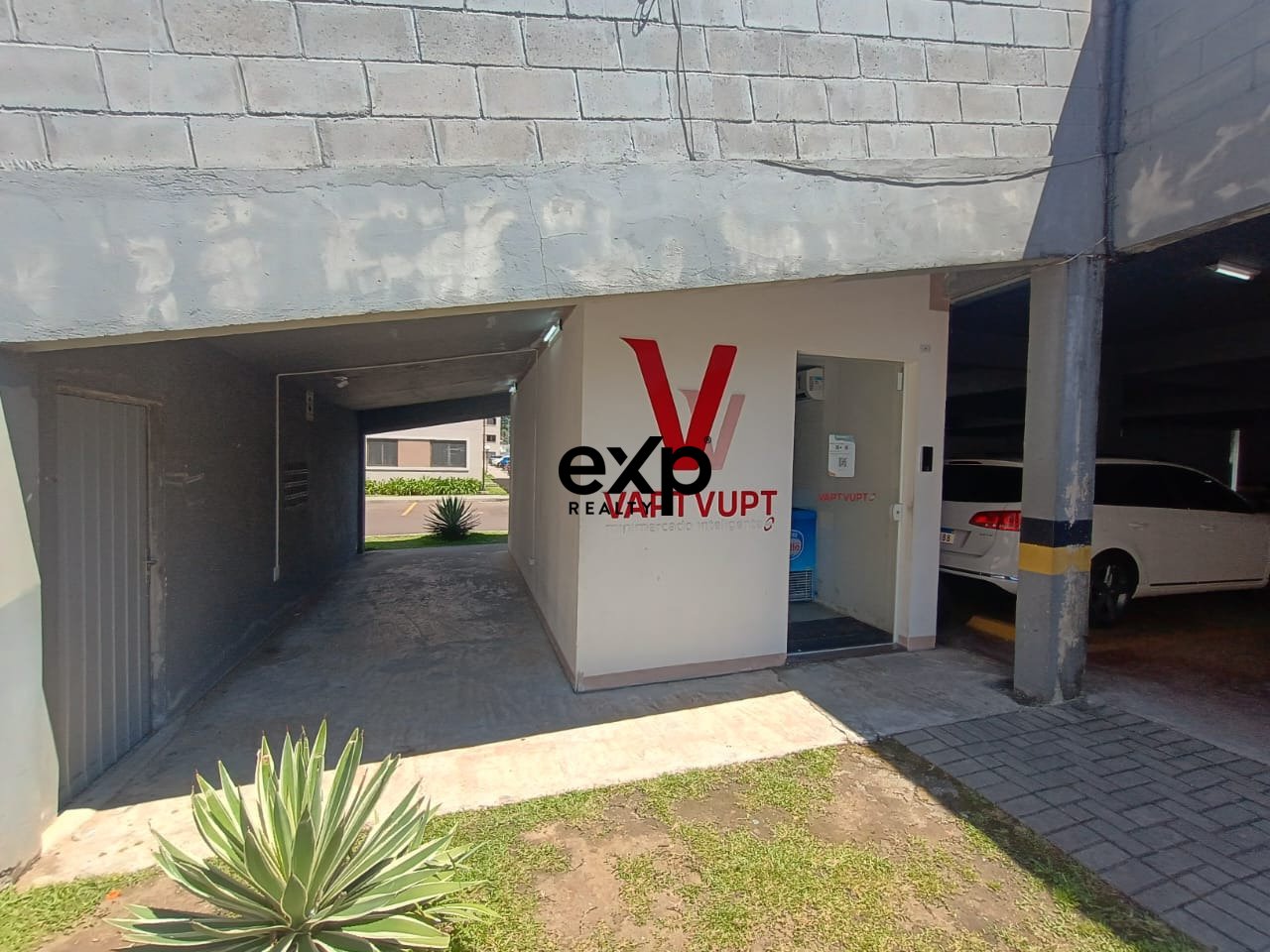 Apartamento à venda em São José dos Pinhais, Clementino Zétola Júnior 1941 Santo Antônio São José dos Pinhais 83025-443, 70 m²