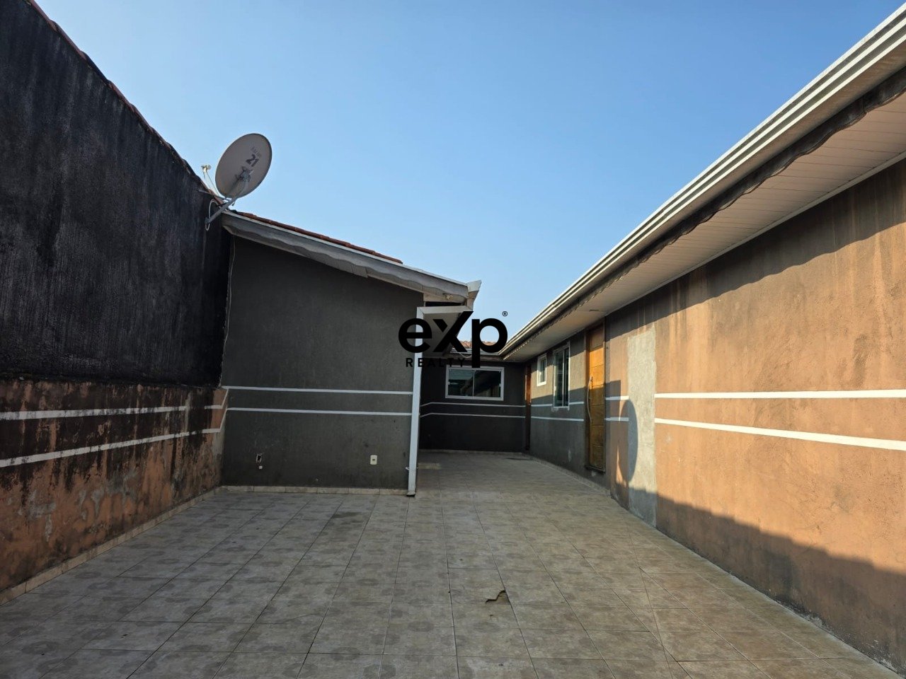 Casa à venda em sao jose dos pinhais, Eliud Alves Pereira 155 Rio Pequeno sao jose dos pinhais 83085-392, 280 m²