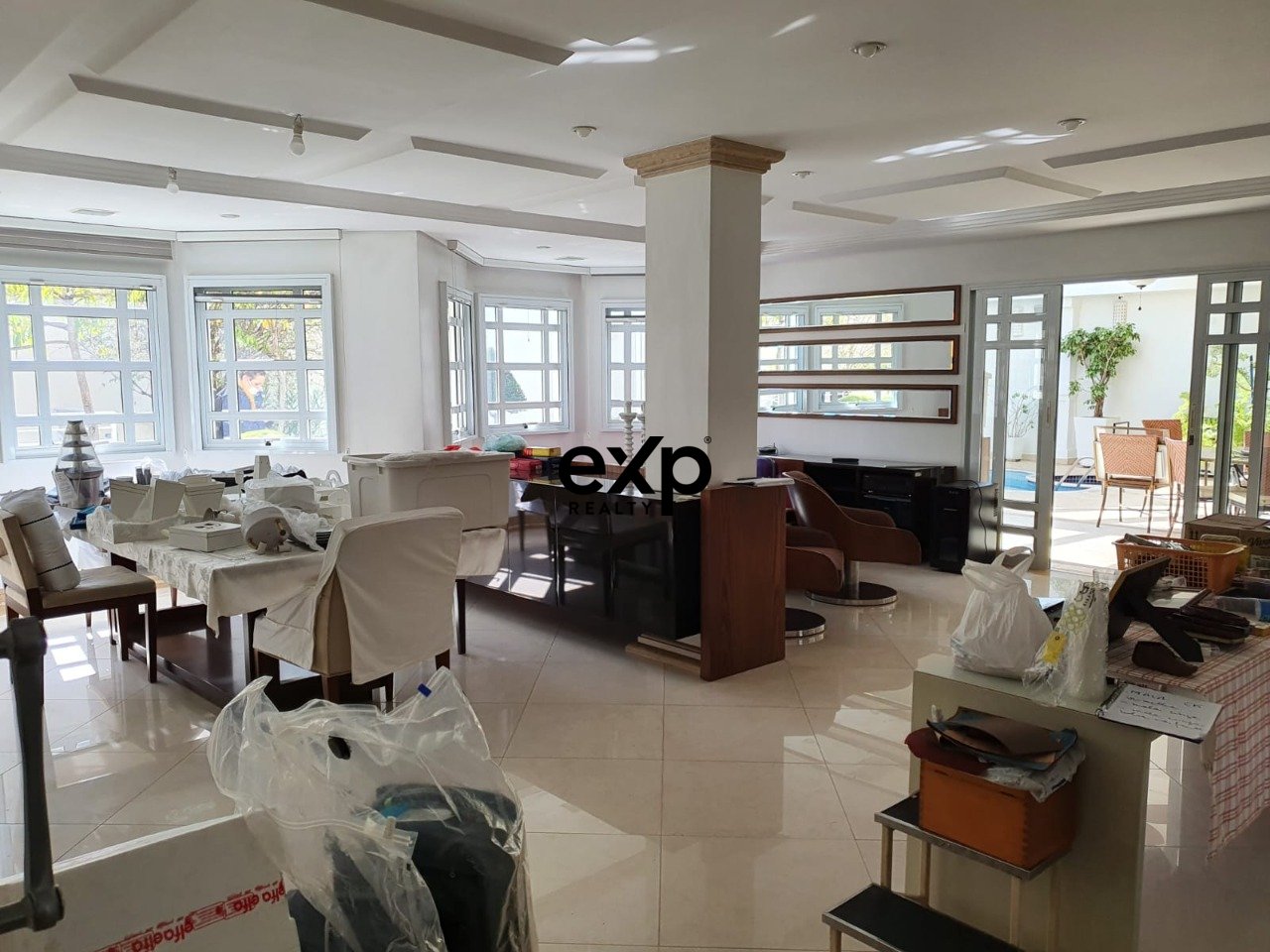 Casa a venda em Condominio Alto Padrao - 5 suites - 1.100mts - Morumbi