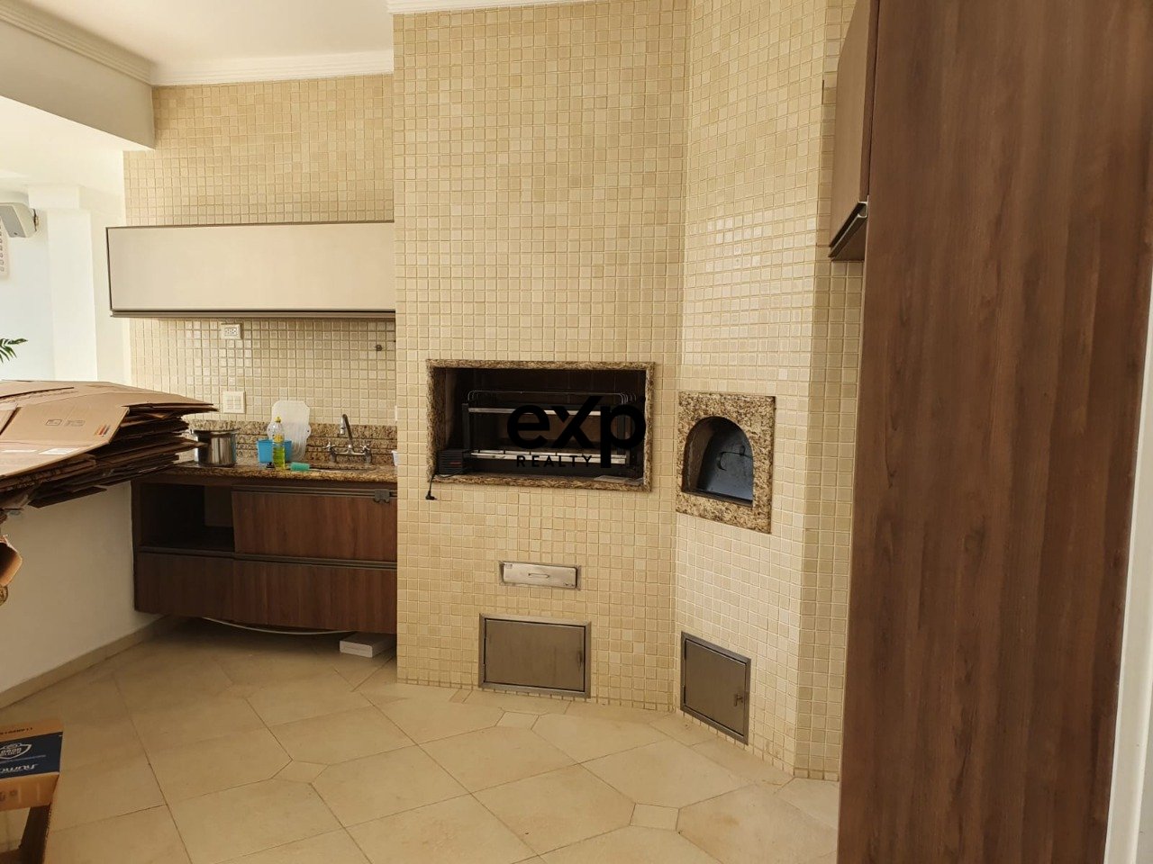 Casa a venda em Condominio Alto Padrao - 5 suites - 1.100mts - Morumbi