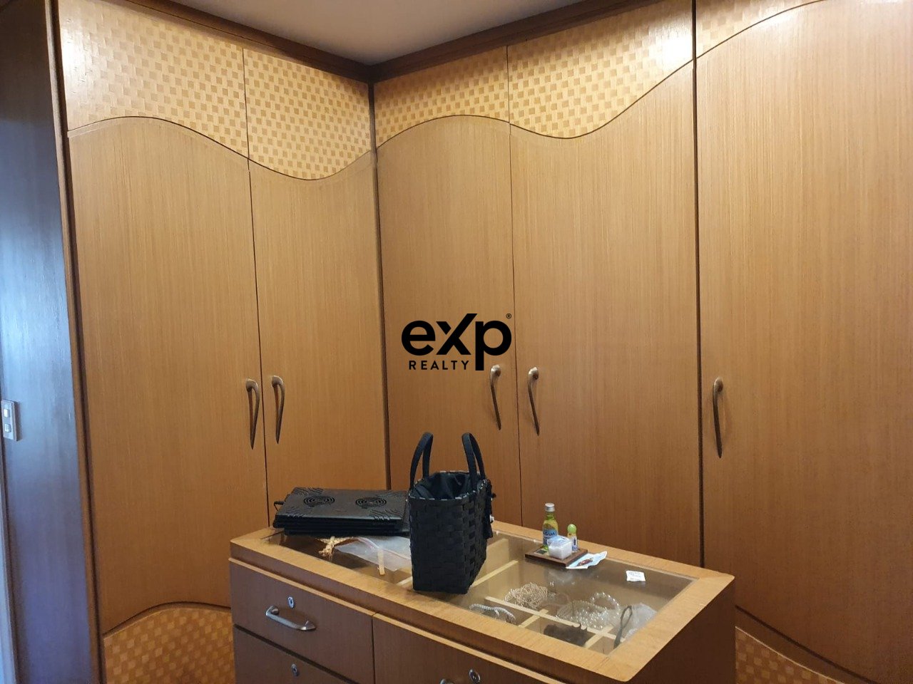 Casa a venda em Condominio Alto Padrao - 5 suites - 1.100mts - Morumbi