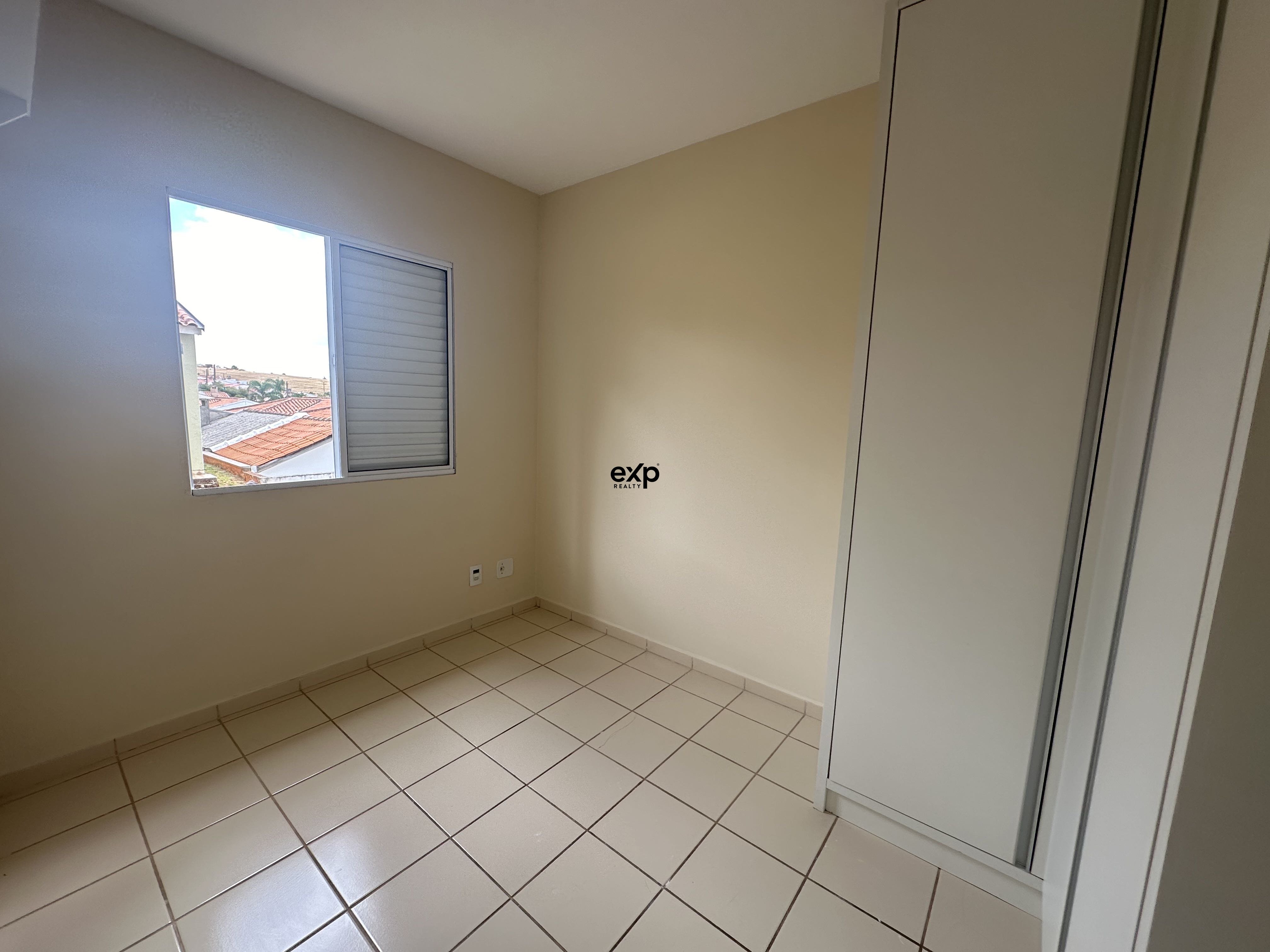 Casa em Condomínio à venda em Ponta Grossa, Antônio Saad 2510 Boa Vista Ponta Grossa 84073-170, 67 m²