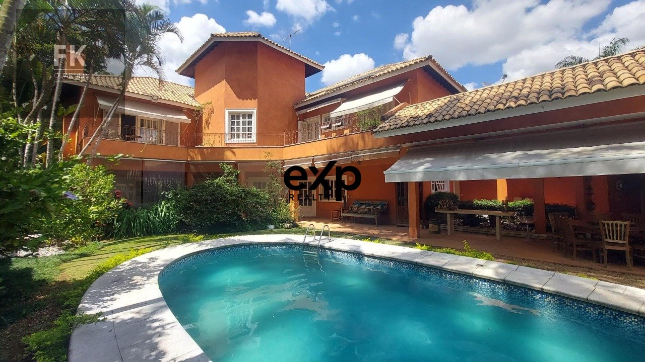 OPORTUNIDADE DE VENDA OU LOCAÇÃO! Onde o Luxo Encontra o Refúgio Perfeito! Casa em Condomínio no Tamboré, Barueri