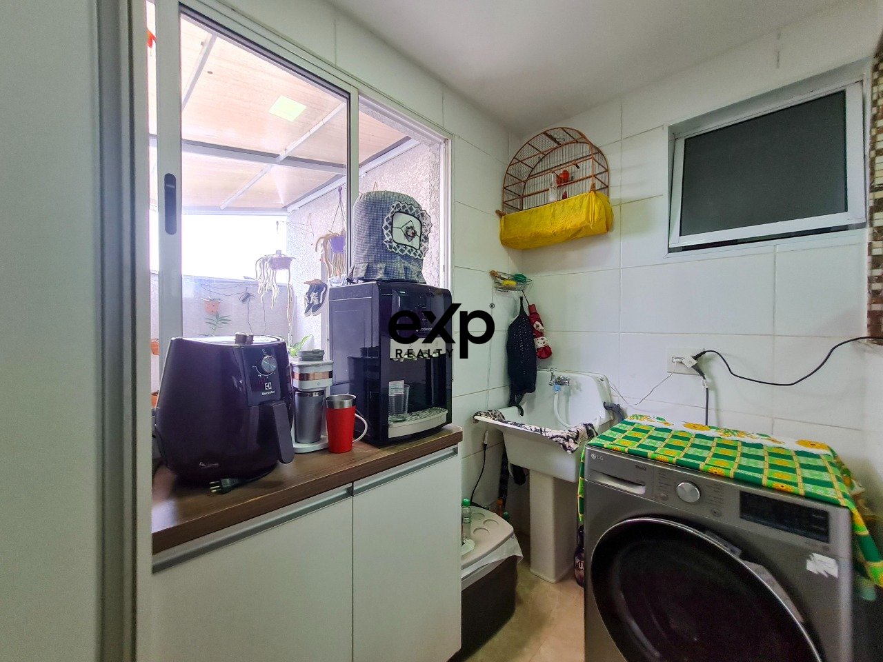 Apartamento com 3 quartos, suíte e 2 vagas no bairro Dois Córregos