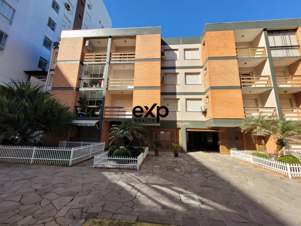 Apartamento 3 dormitórios à venda Centro Capão da Canoa/RS