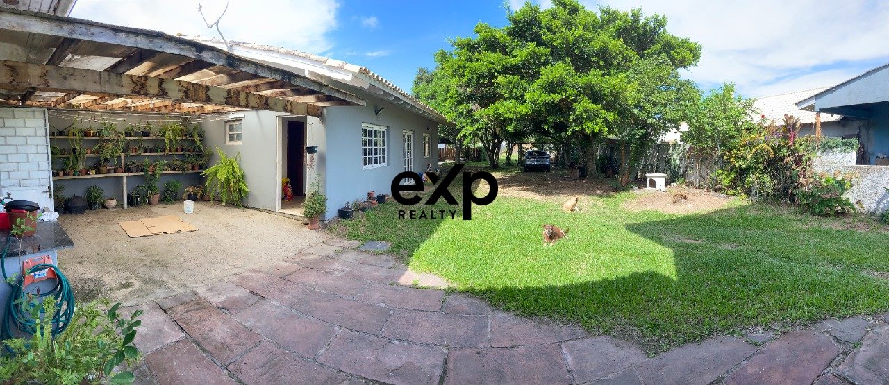 Casa à venda em Porto Alegre, do Varejão 525 Lami Porto Alegre 91787-170, 1313 m²