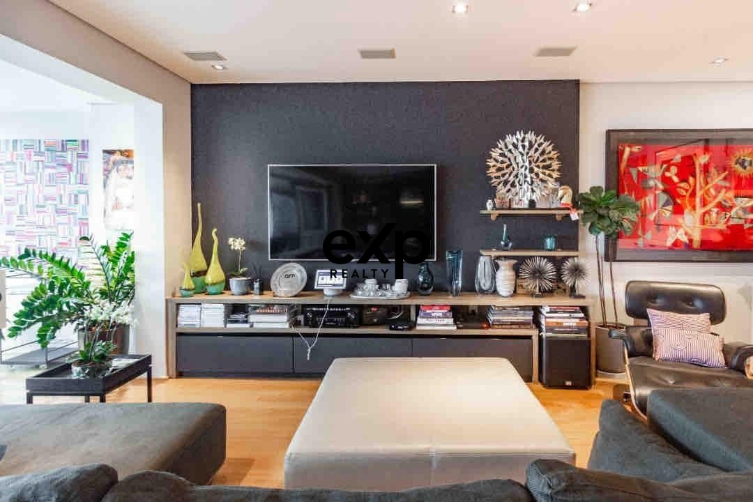 Vila Nova Conceição  - Duplex Impecável 160m² 3 Vagas e Lazer Completo