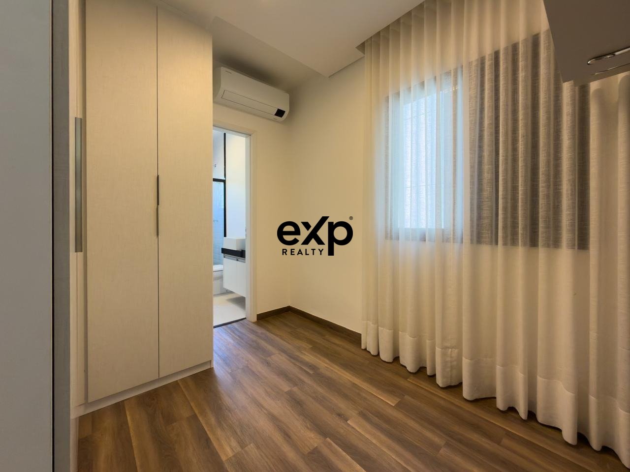 Casa em Condomínio à venda em Vinhedo, Antônio Ferragut 629 Pinheirinho Vinhedo 13280-000, 225 m²