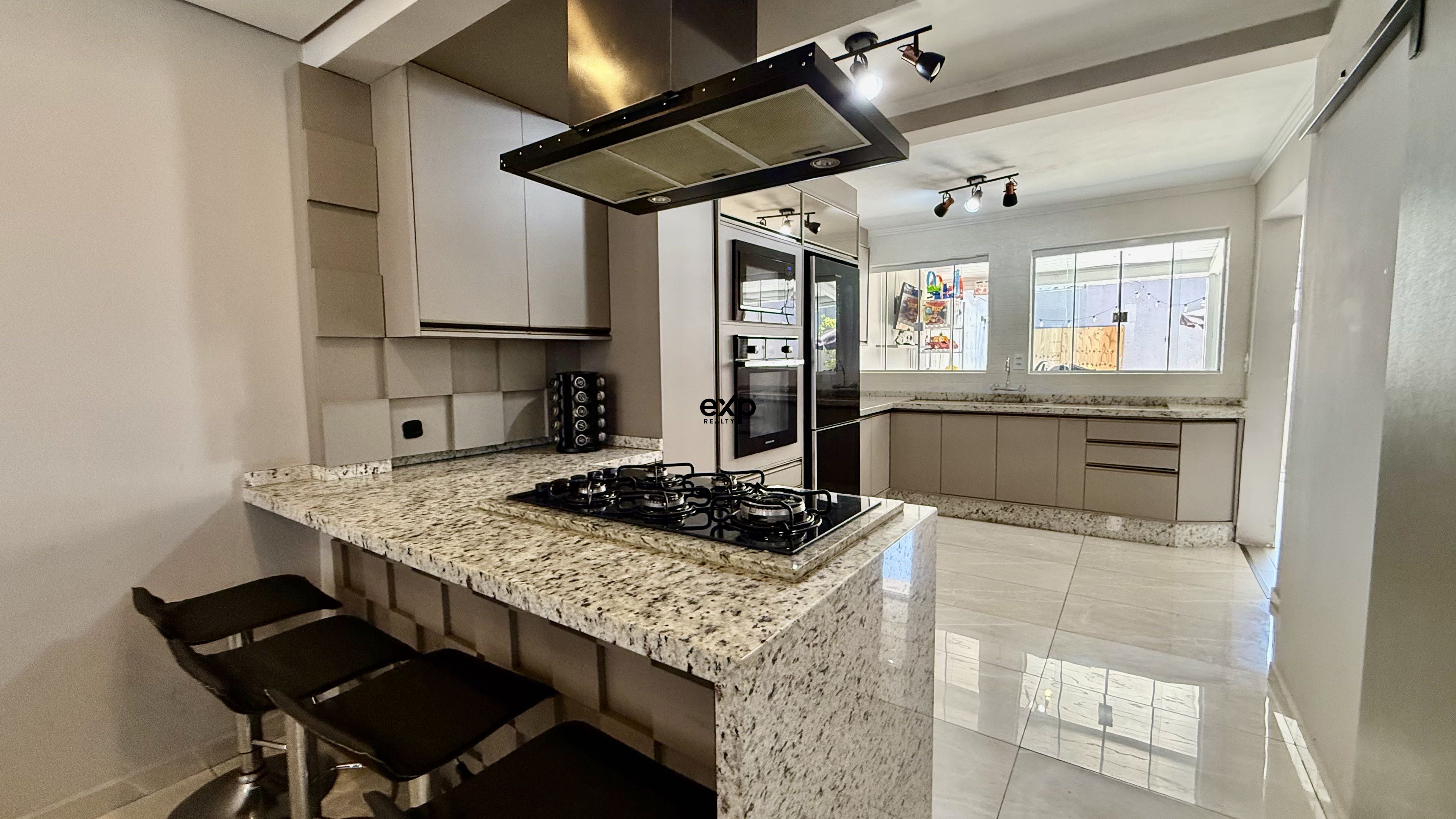 Townhouse for sale in Curitiba in the Xaxim neighborhood