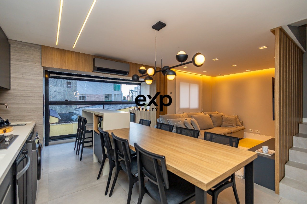 Apartamento mobiliado, 2 suítes, 2 vagas, Vila Izabel , Curitiba