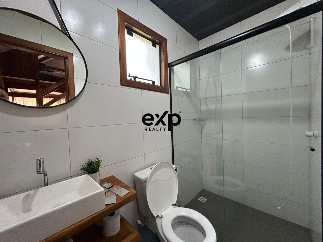 Hotel/Pousada à venda em Benedito Novo, Carpen Diem Cabanas 1 . Benedito Novo 89124-000, 24000 m²