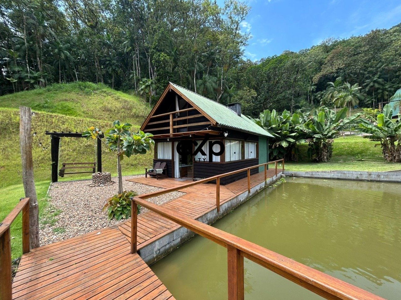 Hotel/Pousada à venda em Benedito Novo, Carpen Diem Cabanas 1 . Benedito Novo 89124-000, 24000 m²
