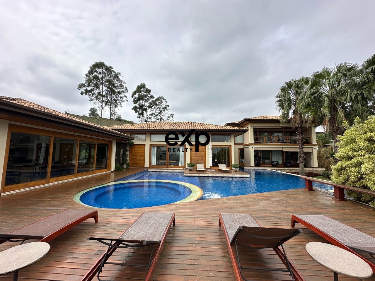 Casa em Condomínio à venda em Itupeva, Fazenda Da Grama 98 Residencial Fazenda Da Grama Itupeva 13299-770, 3200 m²