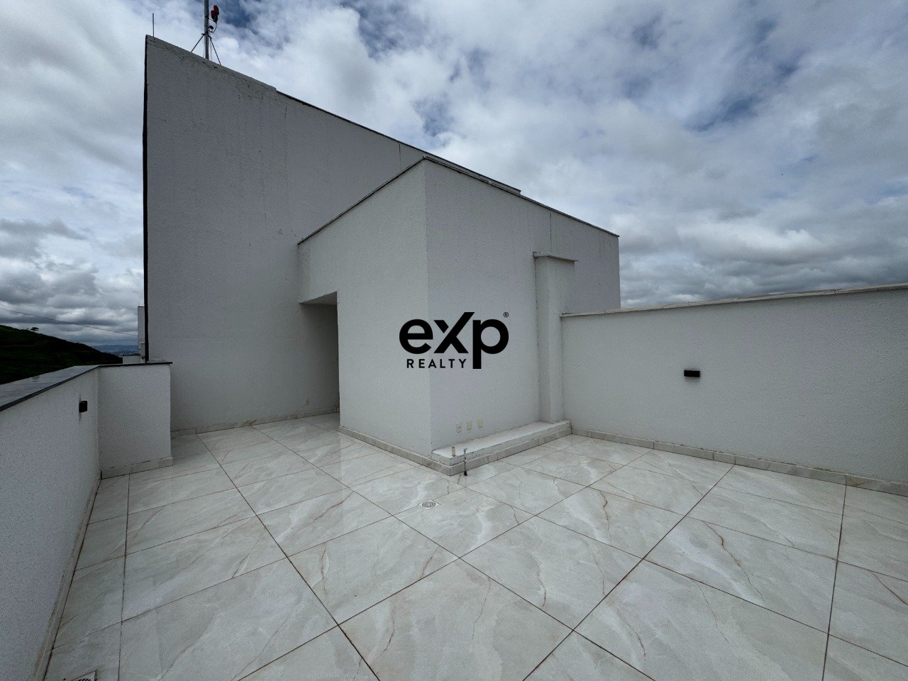 Cobertura à venda em Vespasiano, Doutor Gonçalo de Moura 1400 São Damião Vespasiano 33202-880, 123 m²