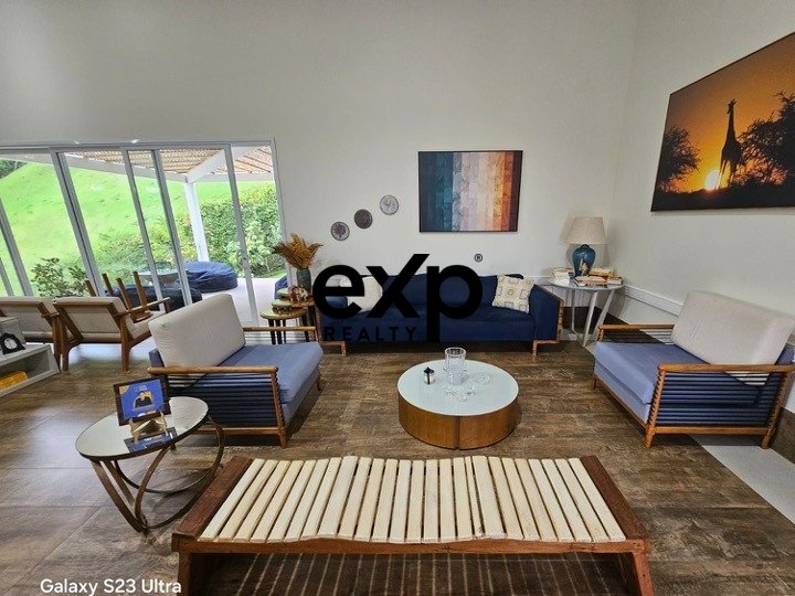 Casa em Condomínio à venda em Vinhedo, Frutal 290 Marambaia Vinhedo 13287-078, 1911 m²