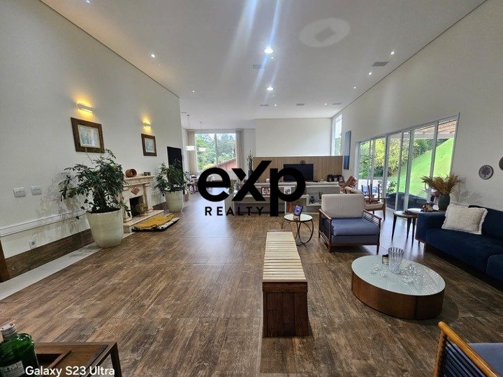 Casa em Condomínio à venda em Vinhedo, Frutal 290 Marambaia Vinhedo 13287-078, 1911 m²