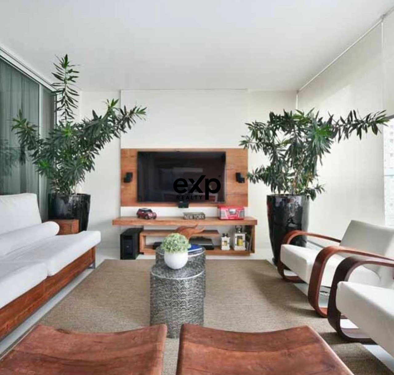 Apartamento à venda em São Paulo, Volta Redonda 270 Campo Belo São Paulo 04608-010, 222 m²