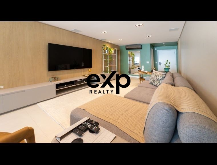 Apartamento à venda em Blumenau, Jaraguá 93 Velha Blumenau 89036-400, 213 m²