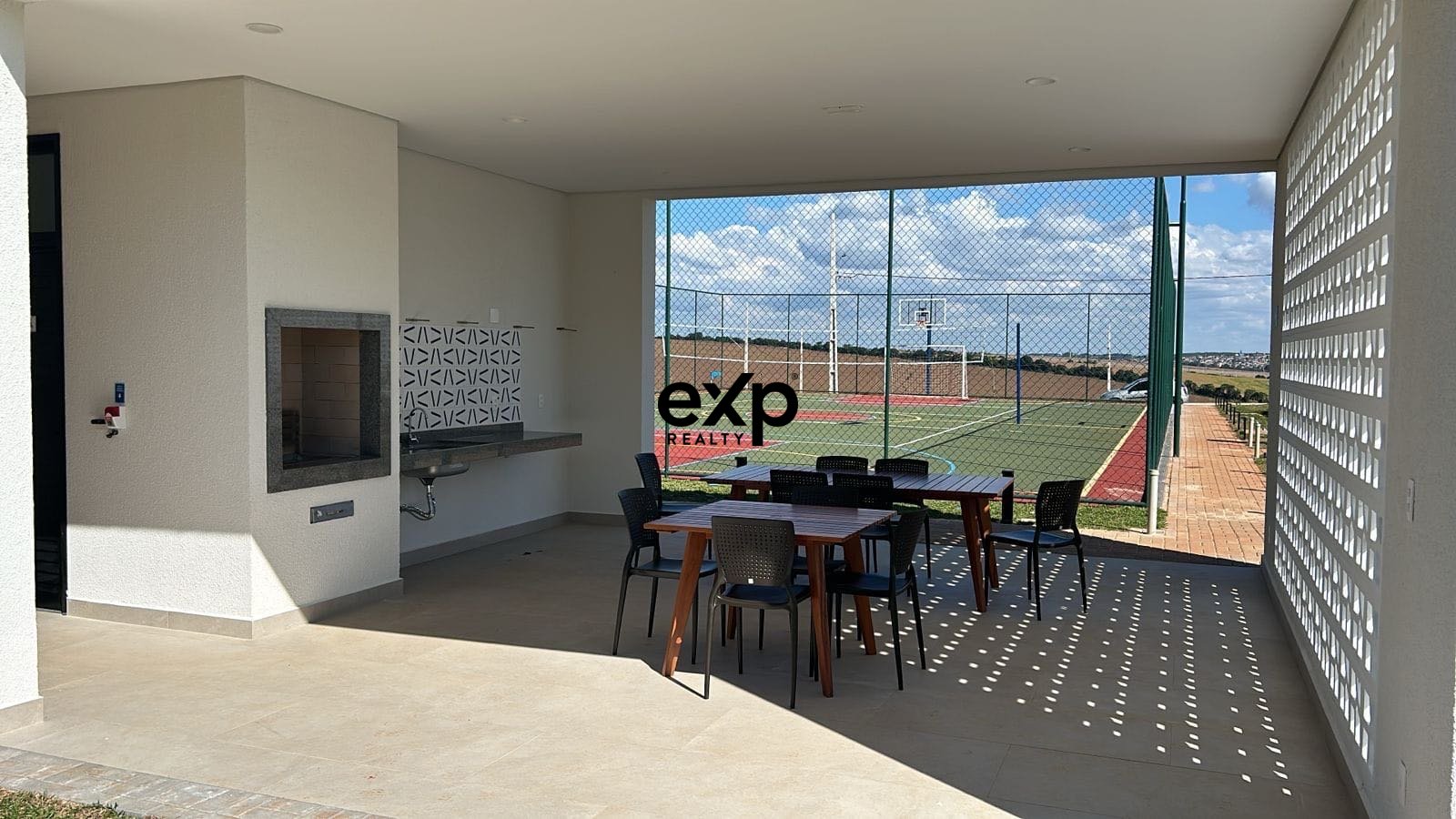 Terreno à venda em Ponta Grossa, Cleia Baptista de Campos Melio 101 Jardim Carvalho Ponta Grossa 84017-328, 220 m²