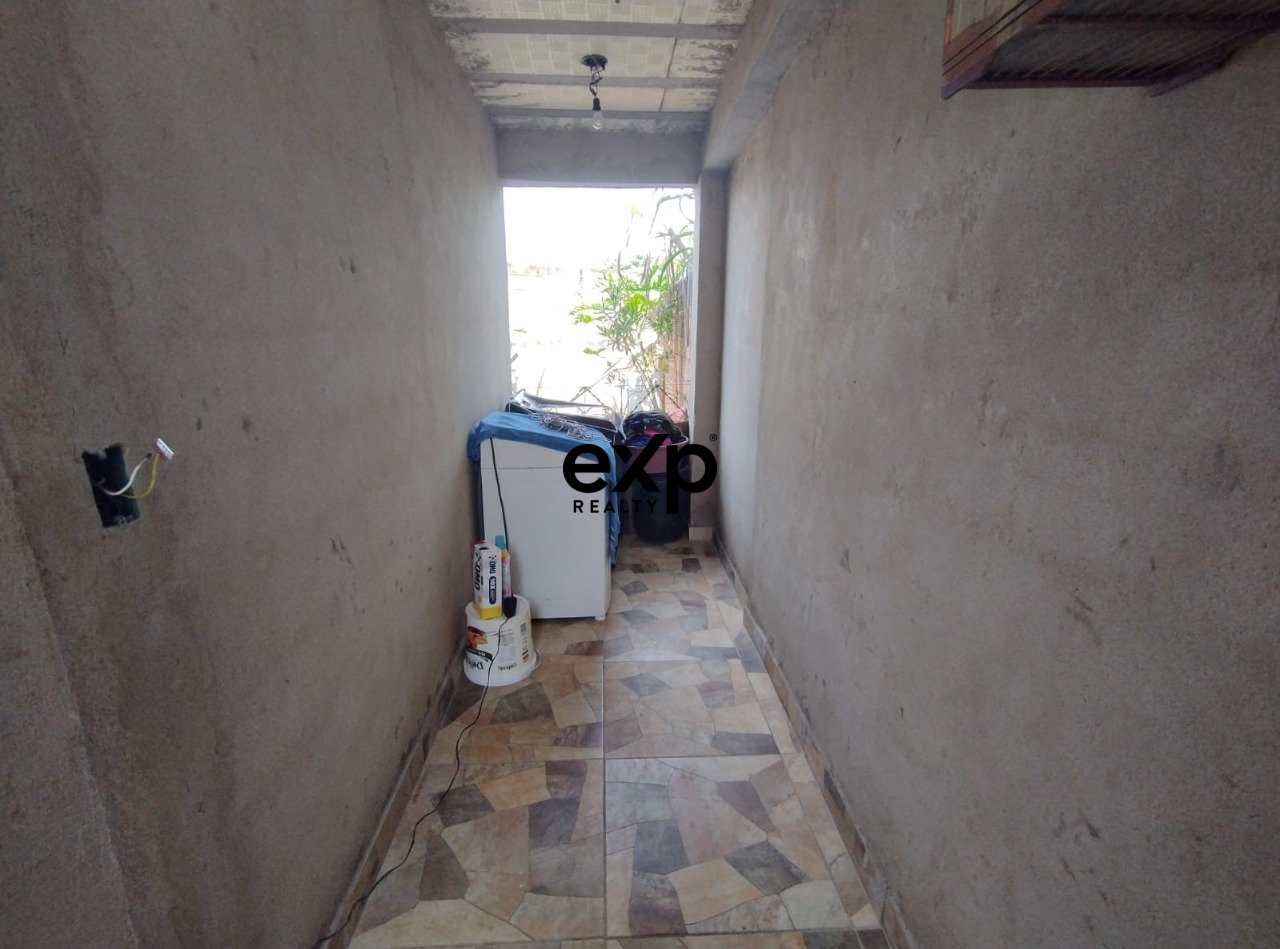 HOUSE WITH 2 BEDROOMS IN VESPASIANO 5