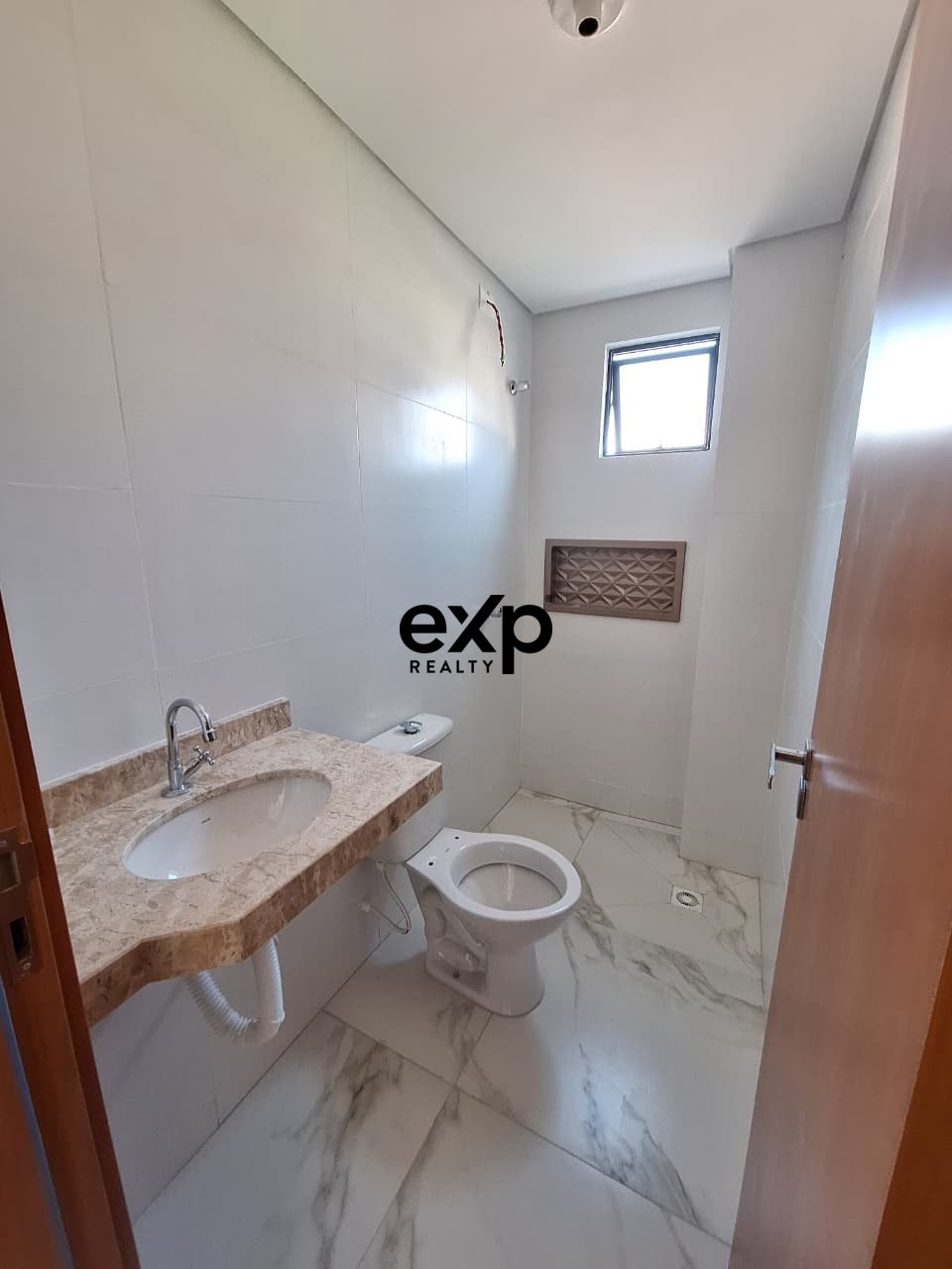 Apartamento à venda em São José dos Pinhais, Tereza Caetano de Lima 83050130 Parque da Fonte São José dos Pinhais 83050-130, 63 m²