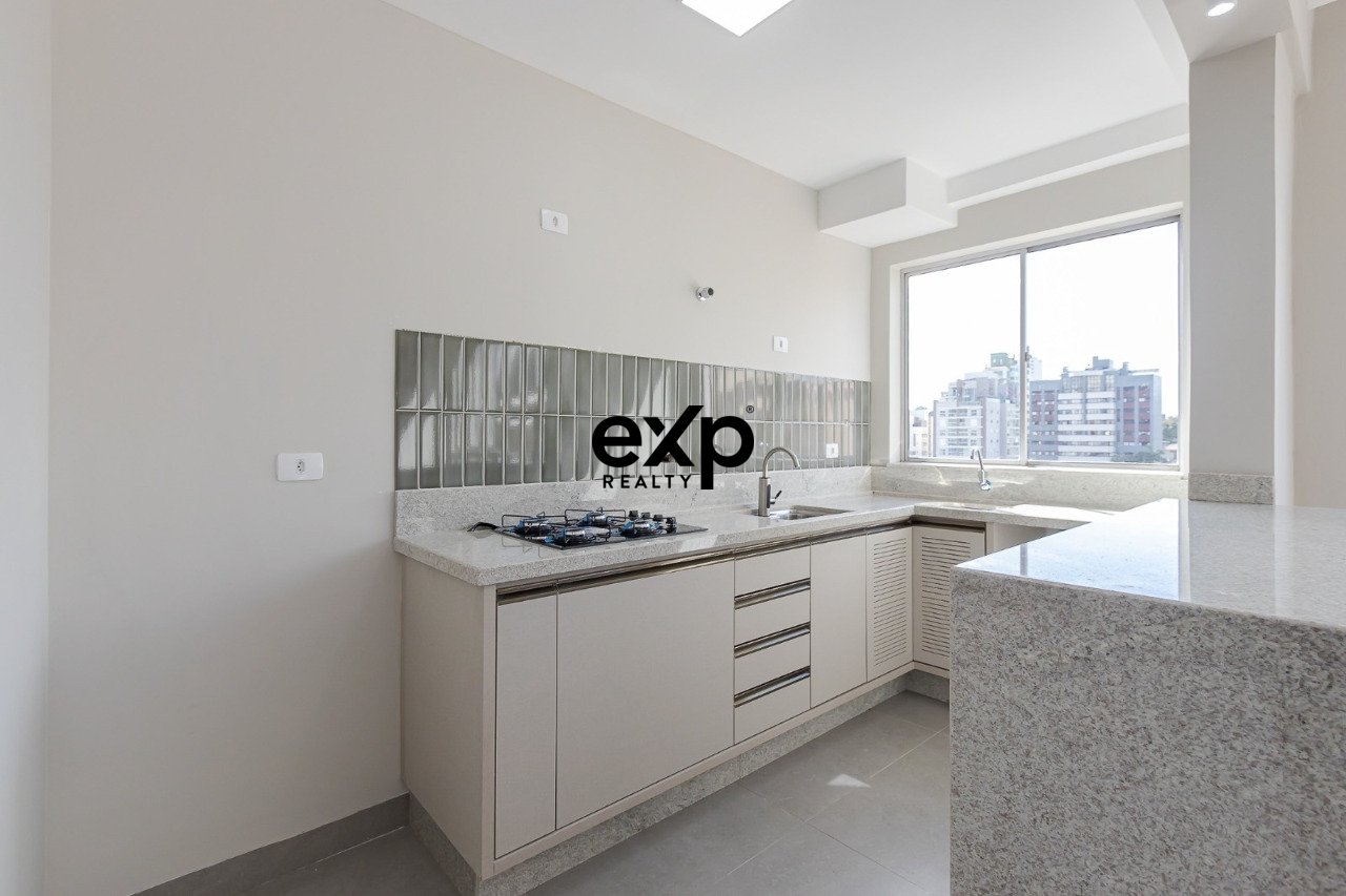 Apartamento à venda em Curitiba, Francisco Torres 631 Centro Curitiba 80060-130, 83 m²