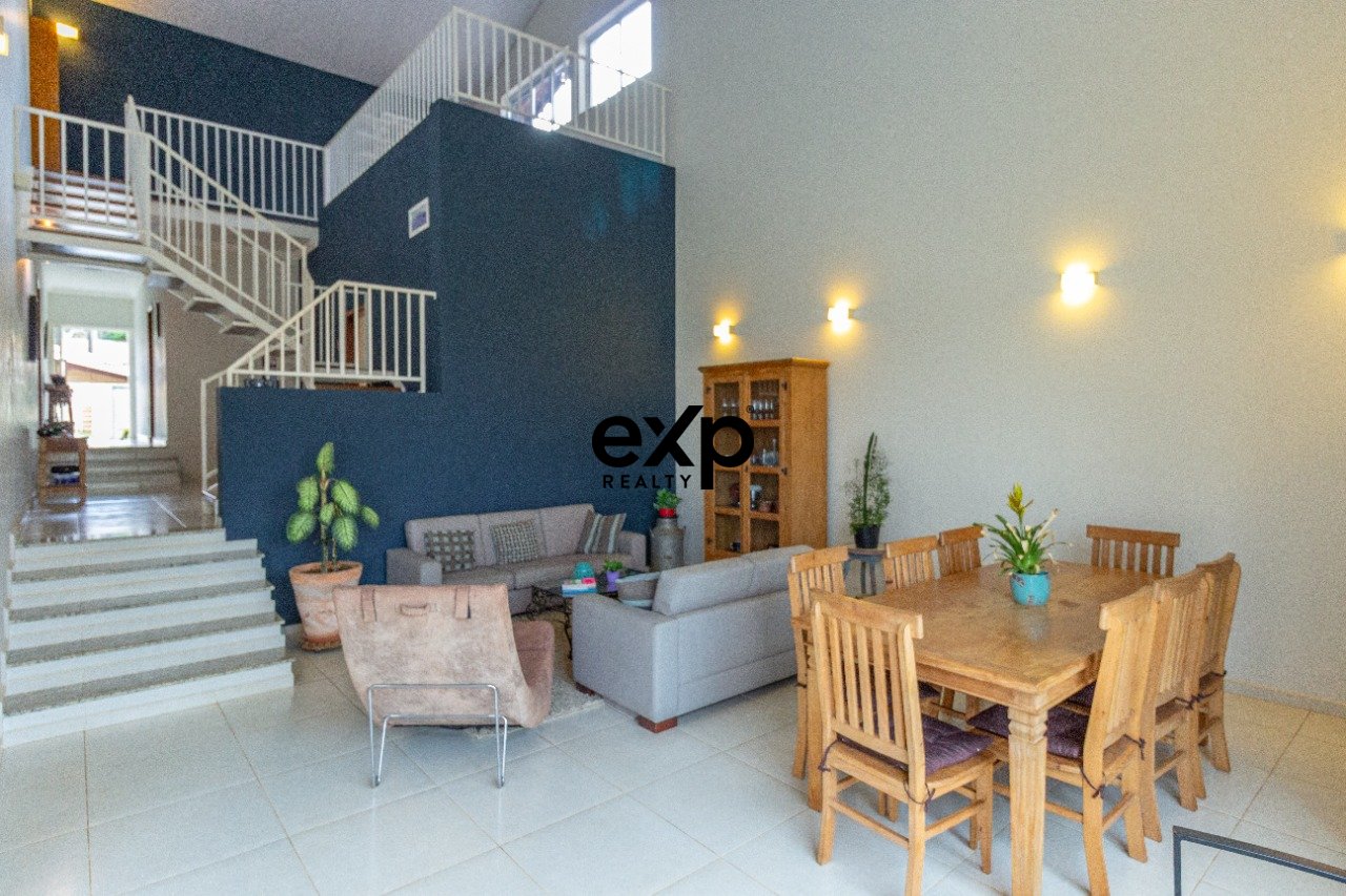 Casa em Condomínio à venda em Campinas, Cardeal Arco-verde 1 Caminhos de San Conrado Campinas 13104-144, 336 m²