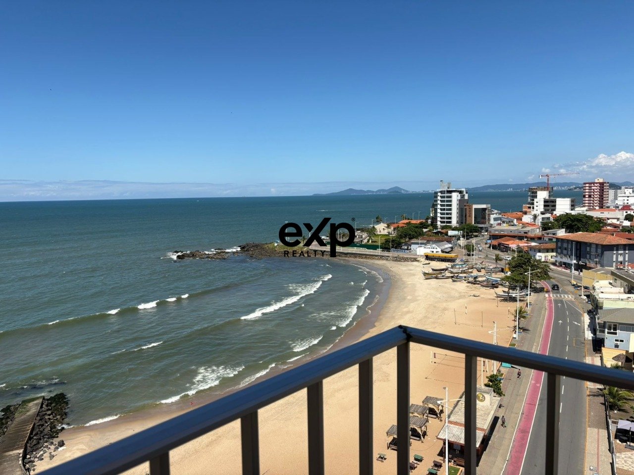 Apartamento 3 quartos - Frente MAR - Barra Velha-SC