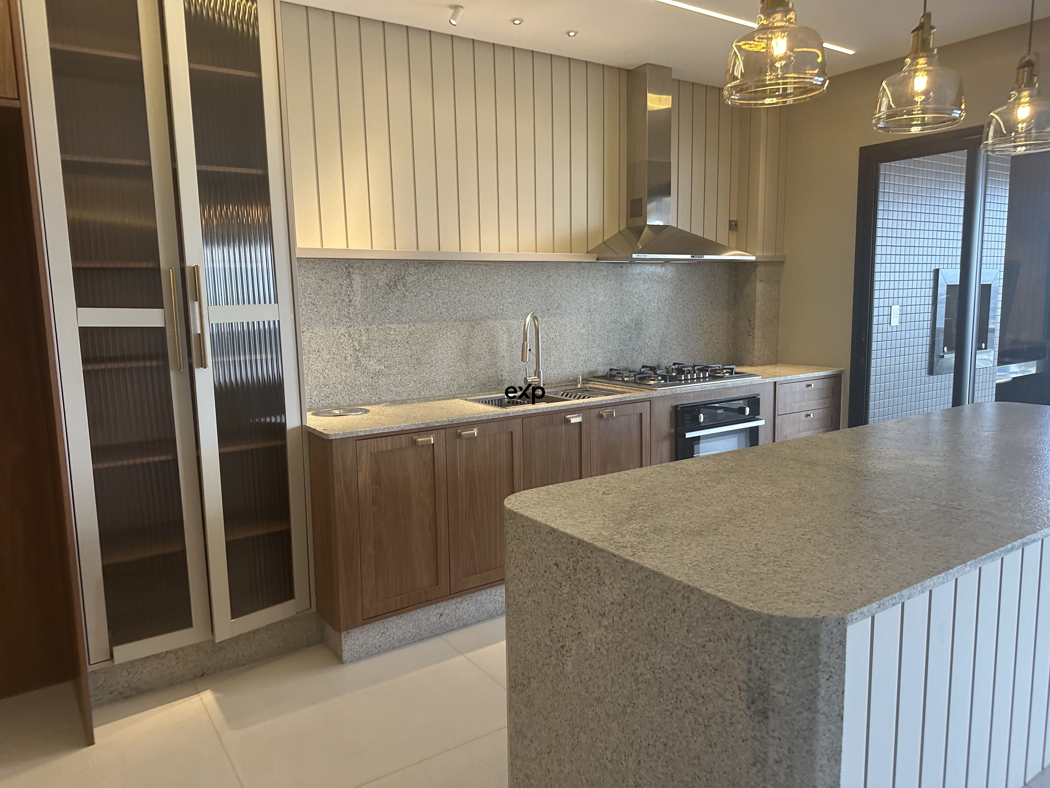 Apartamento à venda em Ponta Grossa, Engenheiro Teixeira Soares 1000 Oficinas Ponta Grossa 84040-180, 195 m²