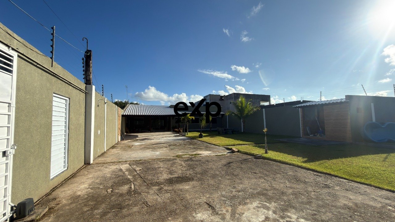 Casa à venda em Valença, Rua José Amaro Pinto Filho 201 Novo Horizonte Valença 45400-000, 611 m²
