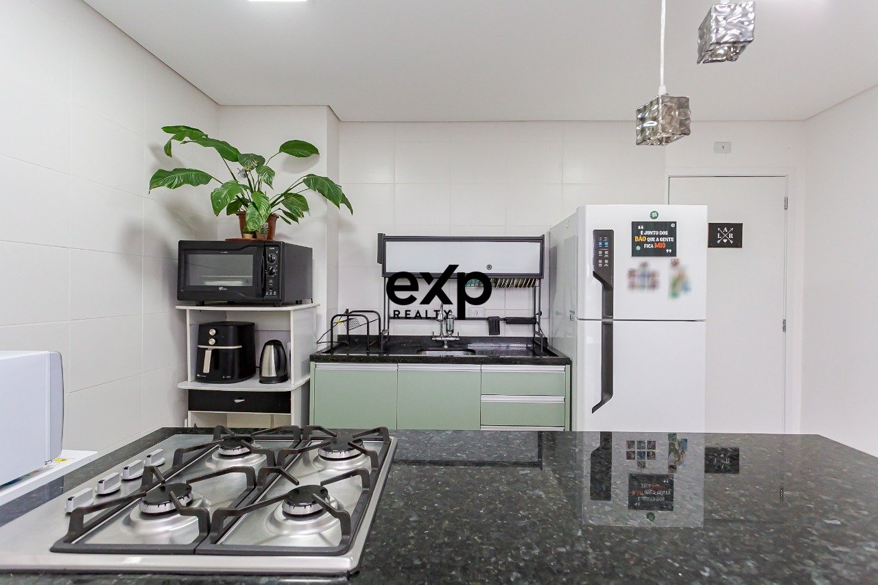 Apartamento à venda em Pinhais, Rua Henrique Coelho Neto 589 Vargem Grande Pinhais 83321-030, 96 m²