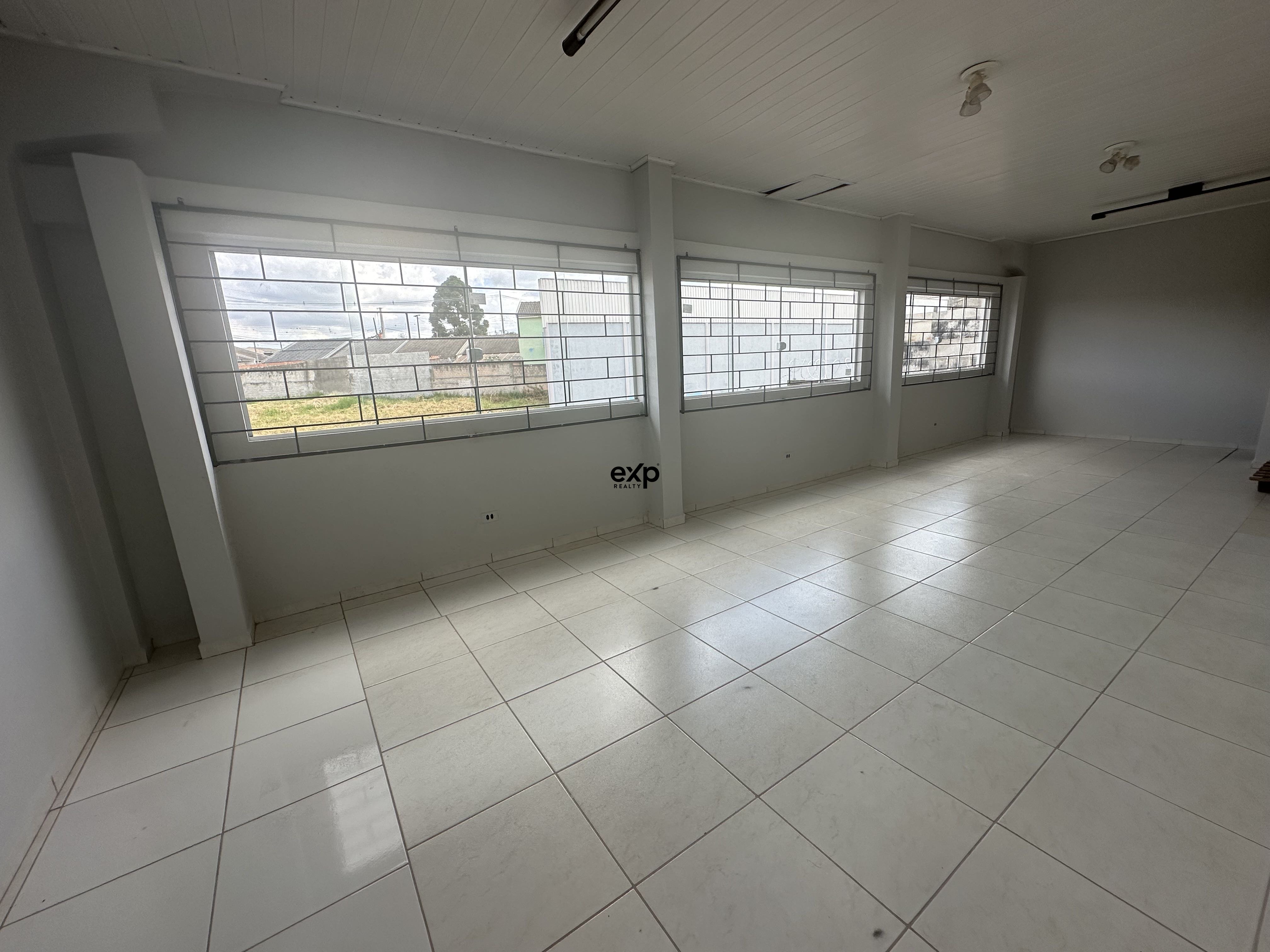Salas/Conjuntos para alugar em Ponta Grossa, Siqueira Campos 2122 Uvaranas Ponta Grossa 84031-030, 40 m²